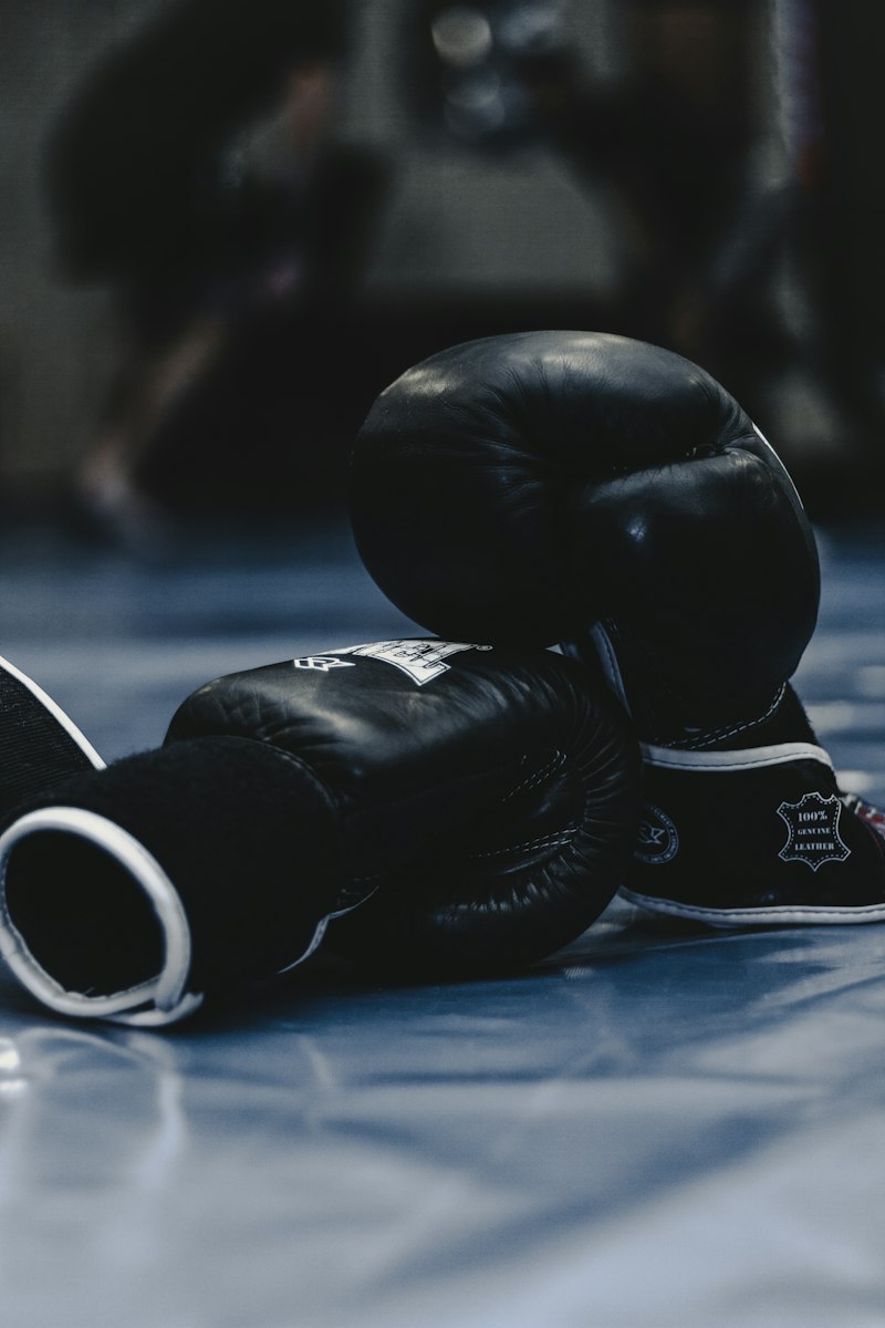 Sports Gloves Manufacturing in Sialkot